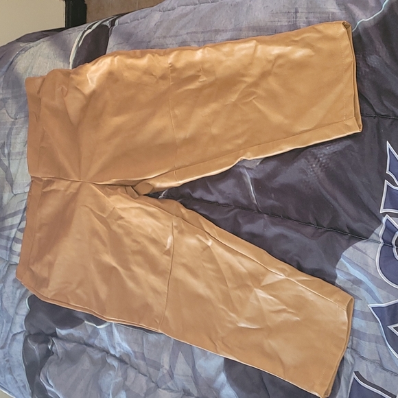 New Sonoma faux leather sizes 0X and 2X - Picture 3 of 7